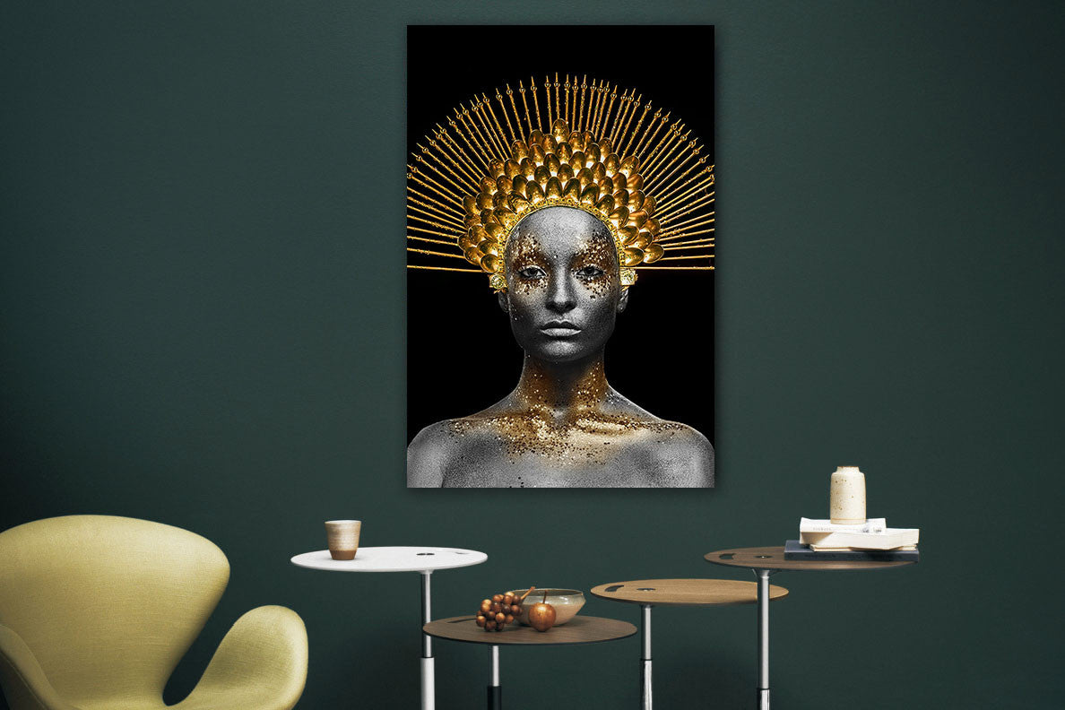 Glasbild 80x120cm Frau mit goldenem Kopfschmuck