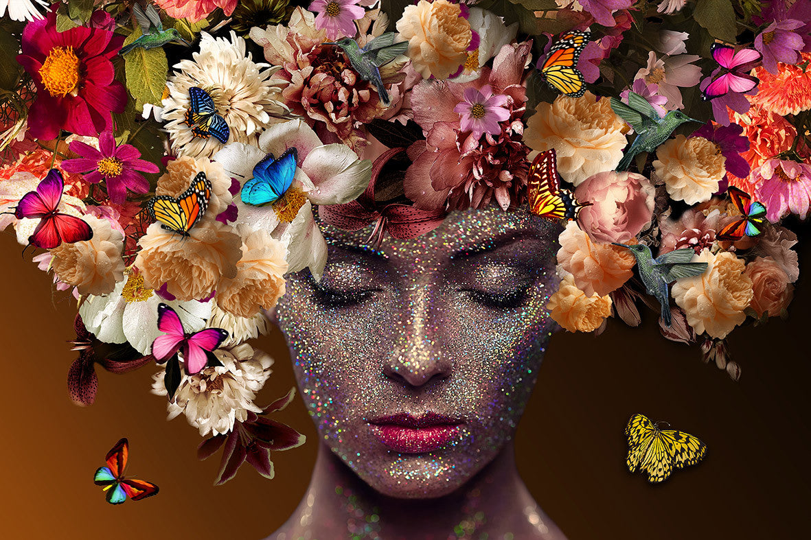 Glasbild «Frau mit Blumen und Schmetterlingen» 160 × 110 cm