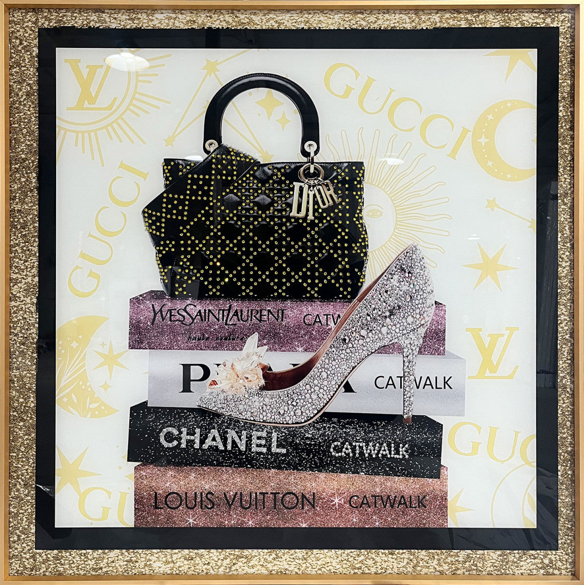 Glasschilderij met kristallen en lijst 80x80cm Tas op boeken