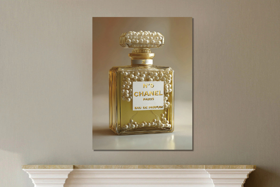 Glasbild «Goldenes Parfum mit Perlen» 60 × 80 cm – Goldfolie – Ansicht 2
