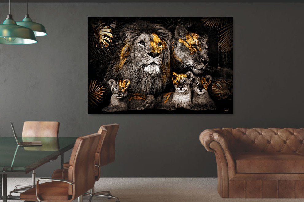 Glasbild «Löwenfamilie mit 3 Jungtieren» 160 × 110 cm (Art. GLAS110160BS-623) – Ansicht 2